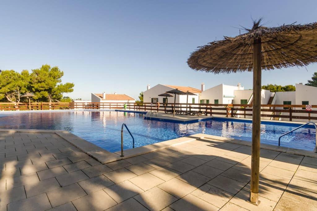 Happy Menorca Apartamento Duplex ,Piscina,Aire Acondicionado,Wiffi Port d'Addaia Dış mekan fotoğraf