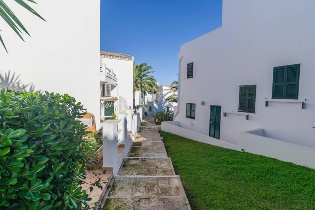 Happy Menorca Apartamento Duplex ,Piscina,Aire Acondicionado,Wiffi Port d'Addaia Dış mekan fotoğraf